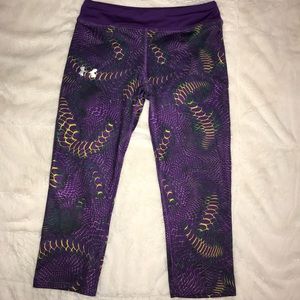Girls Under Armour dry fit leggings size large
